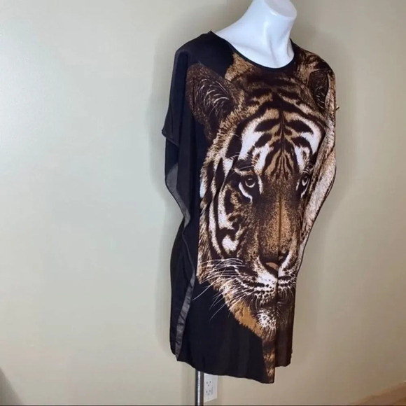 Cristina Love short sleeve tops - Picture 7 of 16